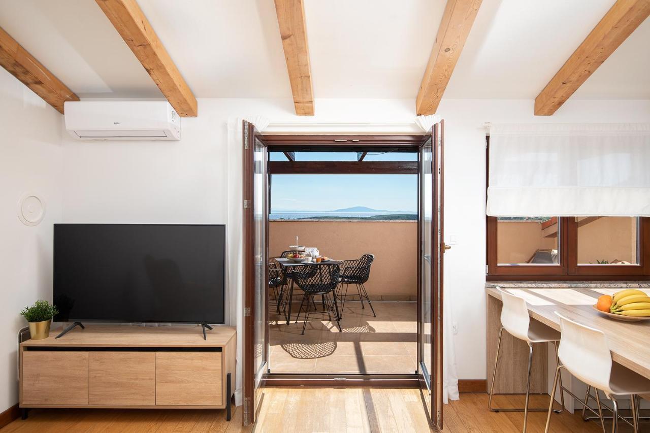 Cesare Apartment, With Swimming Pool And Sea View Ližnjan 외부 사진