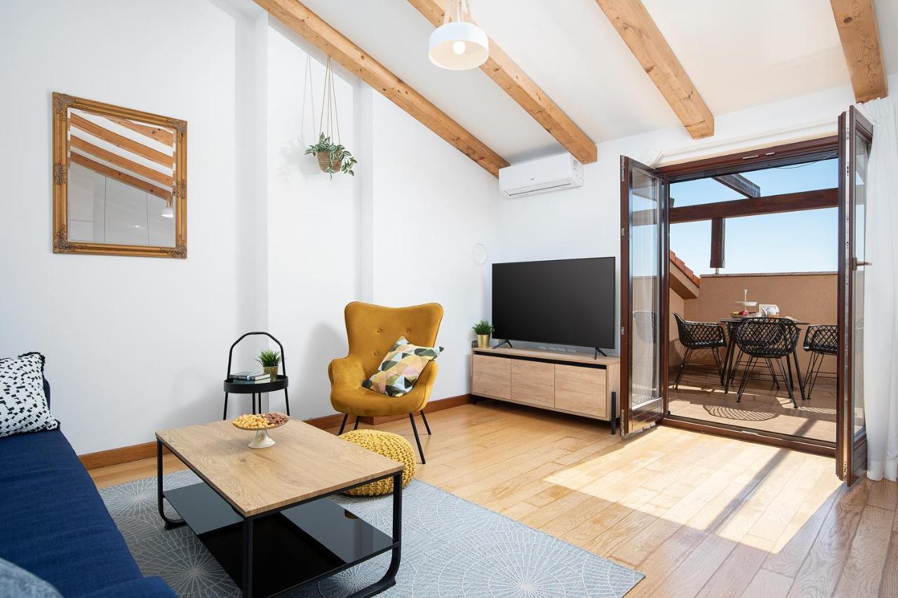 Cesare Apartment, With Swimming Pool And Sea View Ližnjan 외부 사진